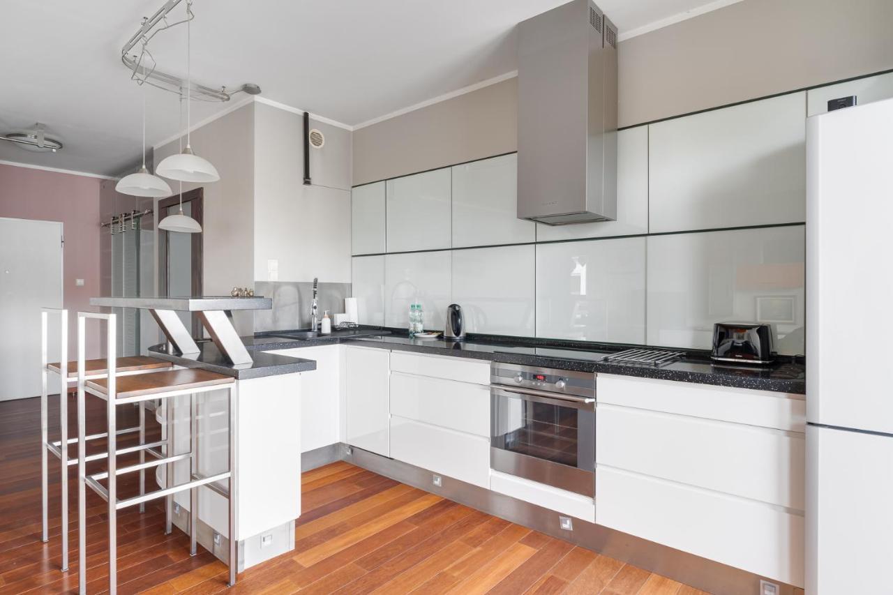 Lasek Marcelinski 2-Bedroom Apartment Poznań Zewnętrze zdjęcie